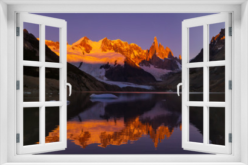 Fototapeta Naklejka Na Ścianę Okno 3D - Cerro Torre