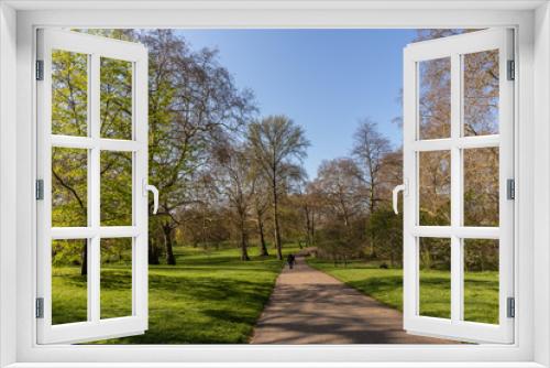 Fototapeta Naklejka Na Ścianę Okno 3D - Hyde Park in London, England