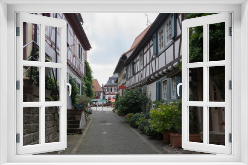 Fototapeta Naklejka Na Ścianę Okno 3D - Historische Fachwerkhäuser am Marktplatz in Heppenheim / Bergstrasse