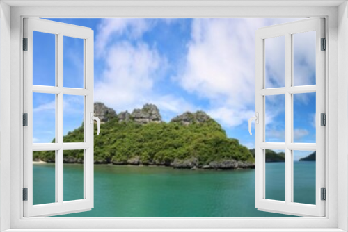 Fototapeta Naklejka Na Ścianę Okno 3D - Panorama views of tropical islands against the blue sky at Ang Thong archipelago