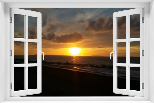 Fototapeta Naklejka Na Ścianę Okno 3D - tramonto sul mare 