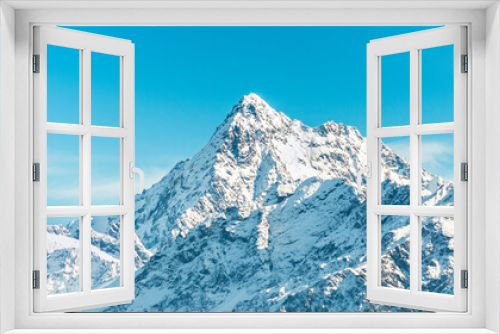 Fototapeta Naklejka Na Ścianę Okno 3D - mountains in winter, snow capped peaks mountain background