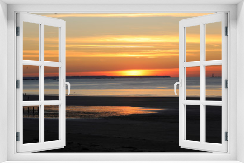 Fototapeta Naklejka Na Ścianę Okno 3D - Beauty sunset view from beach in Saint Malo,  Brittany, France