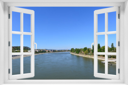 Fototapeta Naklejka Na Ścianę Okno 3D - Donau Margareteninsel (Budapest)