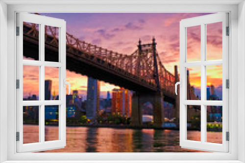 Fototapeta Naklejka Na Ścianę Okno 3D - New York Sunset