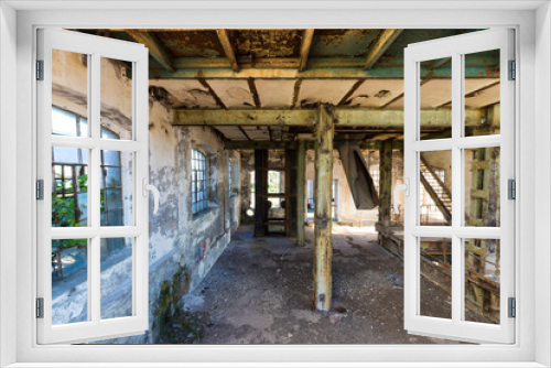 Fototapeta Naklejka Na Ścianę Okno 3D - Urban exploration / Abandoned Sugar mill