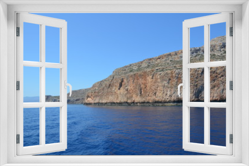 Fototapeta Naklejka Na Ścianę Okno 3D - Greece Crete landscape mountains road panorama sea shore sun beach