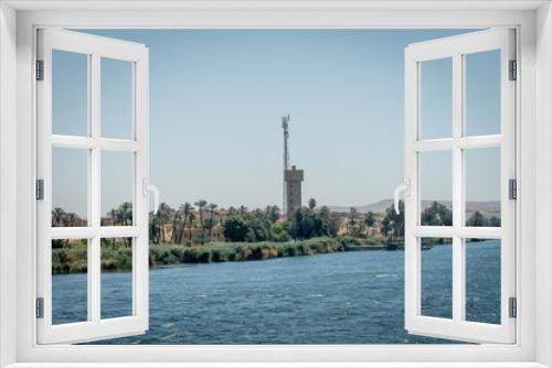 Fototapeta Naklejka Na Ścianę Okno 3D - Buildings and homes on the banks of the Nile river. Egypt