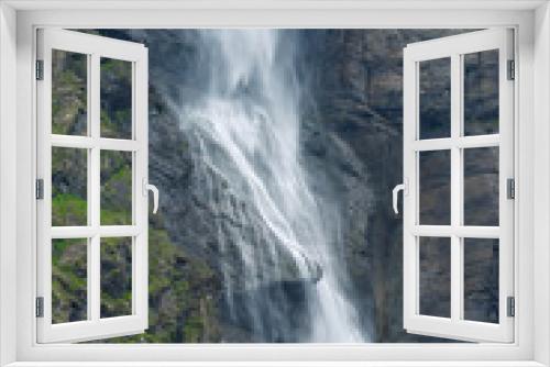 Fototapeta Naklejka Na Ścianę Okno 3D - Waterfall in Pyrenees