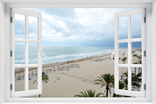 Fototapeta Naklejka Na Ścianę Okno 3D - Playa de cullera. Amanecer nublado en la playa