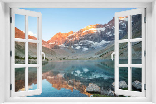 Fototapeta Naklejka Na Ścianę Okno 3D - Fann mountains lake