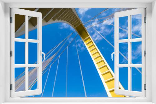 Fototapeta Naklejka Na Ścianę Okno 3D - looking up bridge in sky