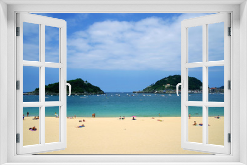 Fototapeta Naklejka Na Ścianę Okno 3D - View of San Sebastian, famous resort in Spain, Europe