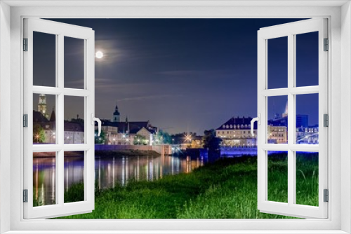Fototapeta Naklejka Na Ścianę Okno 3D - Opole panorama miasta w nocy nad Odrą