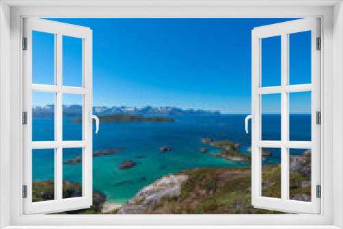Fototapeta Naklejka Na Ścianę Okno 3D - Sommaroy in Troms, Norway,