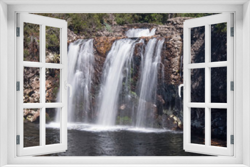 Fototapeta Naklejka Na Ścianę Okno 3D - Beautiful Waterfall at Cable Mountain