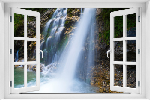 Fototapeta Naklejka Na Ścianę Okno 3D - Amazing waterfall in Bucegi Mountaiuns, Urlatoarea waterfall