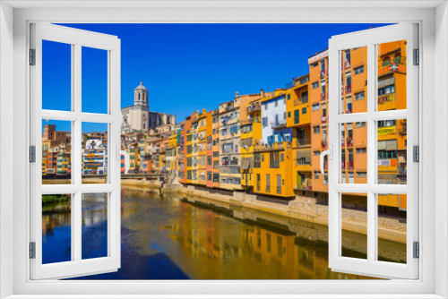 Fototapeta Naklejka Na Ścianę Okno 3D - Girona, beautiful city of Catalonia ,Spain called the little Florence