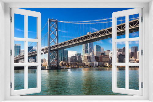Fototapeta Naklejka Na Ścianę Okno 3D - Downtown San Francisco and Oakland Bay Bridge on sunny day