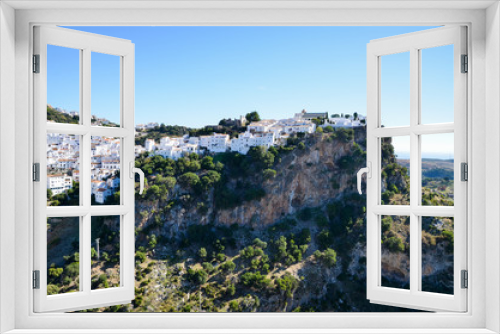 Fototapeta Naklejka Na Ścianę Okno 3D - カサレス　アンダルシアの白い村（スペイン・アンダルシア）