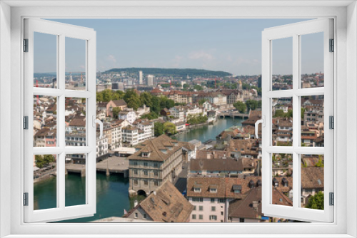 Fototapeta Naklejka Na Ścianę Okno 3D - Aerial view of historic Zurich city center from Grossmunster Church