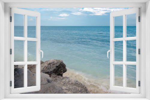 Fototapeta Naklejka Na Ścianę Okno 3D - The coastline of the Caribbean Sea with white sand and rocks