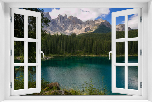 Fototapeta Naklejka Na Ścianę Okno 3D - Famoso lago di Carezza in Val d'Ega