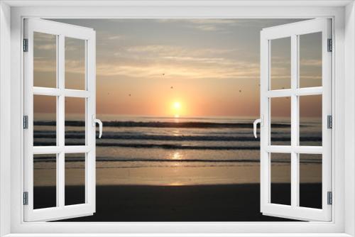 Fototapeta Naklejka Na Ścianę Okno 3D - beach sunrise 1