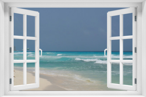 Fototapeta Naklejka Na Ścianę Okno 3D -  Marlin Beach in Cancun, Quintana Roo, Mexico. Blue caribbean sea.                              