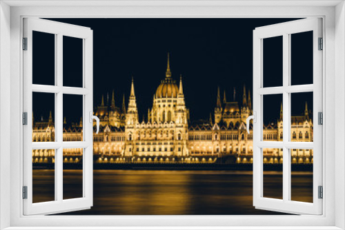 Hungarian Parliament Building at night, long exposure, 