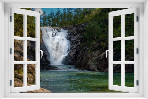 Fototapeta Naklejka Na Ścianę Okno 3D - Big Rock Falls, Belize, Waterfall