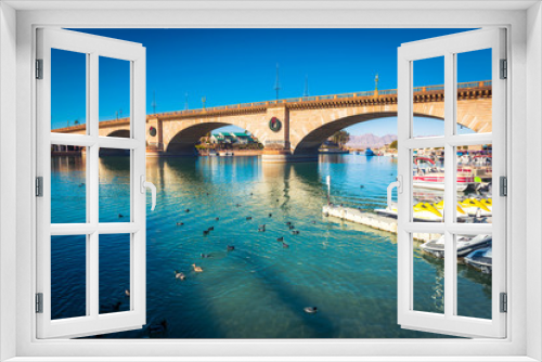 Fototapeta Naklejka Na Ścianę Okno 3D - London Bridge, Lake Havasu City, AZ.