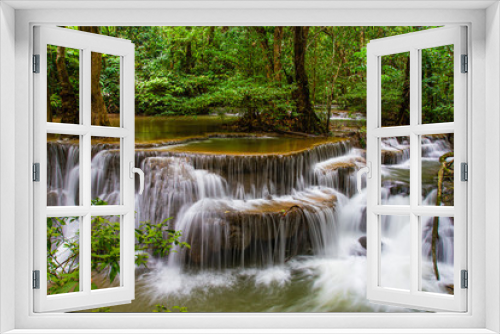 Fototapeta Naklejka Na Ścianę Okno 3D - Huai Mae Kamin Waterfall, beautiful in the rain forest in Thailand, Kanchanaburi Province