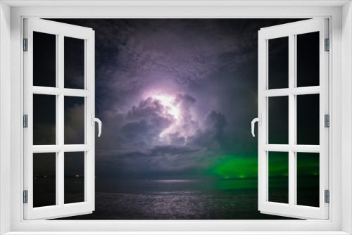 Fototapeta Naklejka Na Ścianę Okno 3D - Night scape of great storm in sea
