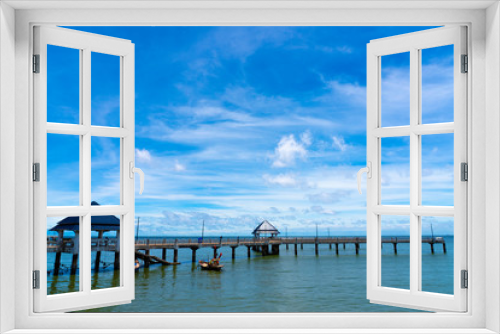 Fototapeta Naklejka Na Ścianę Okno 3D - Sea and sky at Bangsan beach, Chonburi province , Thailand