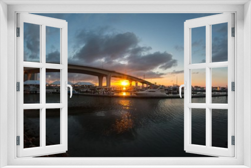 Fototapeta Naklejka Na Ścianę Okno 3D - Clearwater bridge 