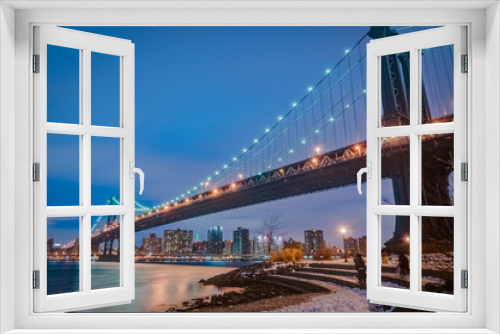 Fototapeta Naklejka Na Ścianę Okno 3D - Manhattan Bridge in New York, United States.