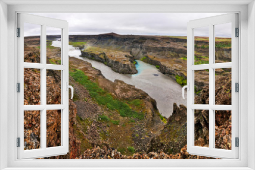 Fototapeta Naklejka Na Ścianę Okno 3D - Hafragilsfoss on Jokulsa a Fjollum river, Island