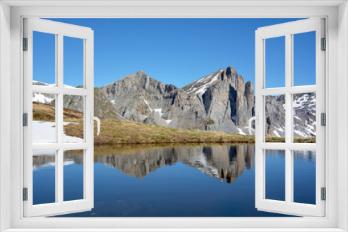 Fototapeta Naklejka Na Ścianę Okno 3D - Pirineo de Huesca - Selva de Oza - Hecho