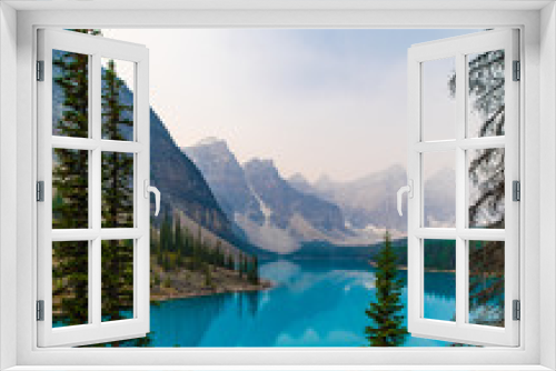 Fototapeta Naklejka Na Ścianę Okno 3D - Moraine Lake Banff Canada
