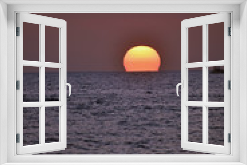 Fototapeta Naklejka Na Ścianę Okno 3D - Red Sunset at the Beach