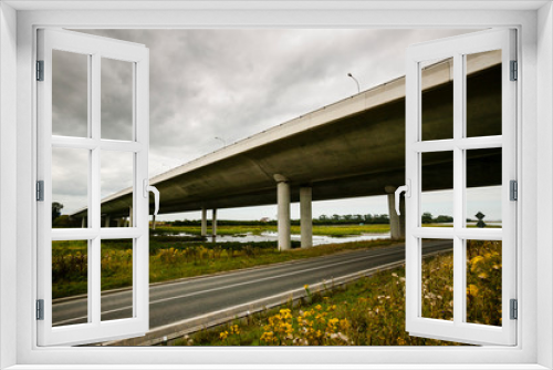 Fototapeta Naklejka Na Ścianę Okno 3D - Broadmeadow Bridge concrete overpass