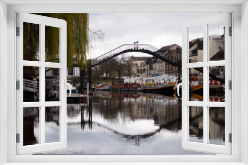 Fototapeta Naklejka Na Ścianę Okno 3D - Nantes pont ile versaille