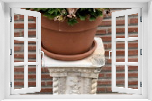 Fototapeta Naklejka Na Ścianę Okno 3D - flowerpot on a marble column