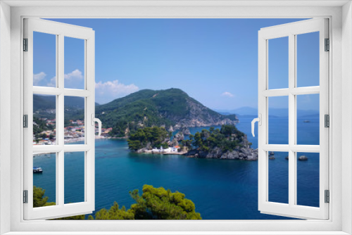 Fototapeta Naklejka Na Ścianę Okno 3D - Beautiful panoramic view of Parga, Greece