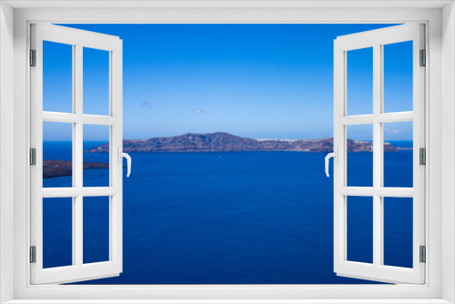 Fototapeta Naklejka Na Ścianę Okno 3D - peacefull view of Thirassia island in aegean sea