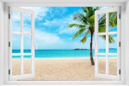 Fototapeta Naklejka Na Ścianę Okno 3D - Tropical sand beach with palm tree