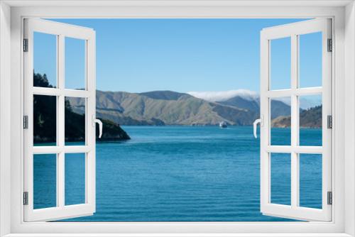 Fototapeta Naklejka Na Ścianę Okno 3D - Beautifil rugged costal scenery sailing across the ocean in New Zealand
