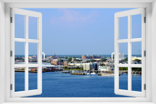 Fototapeta Naklejka Na Ścianę Okno 3D - Panorama of the Charleston, South Carolina. View from the passing container ship. 
