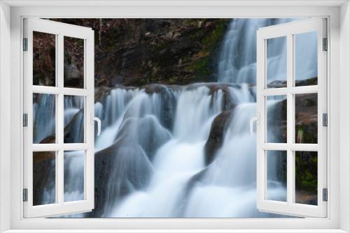 Fototapeta Naklejka Na Ścianę Okno 3D - Waterfall close up